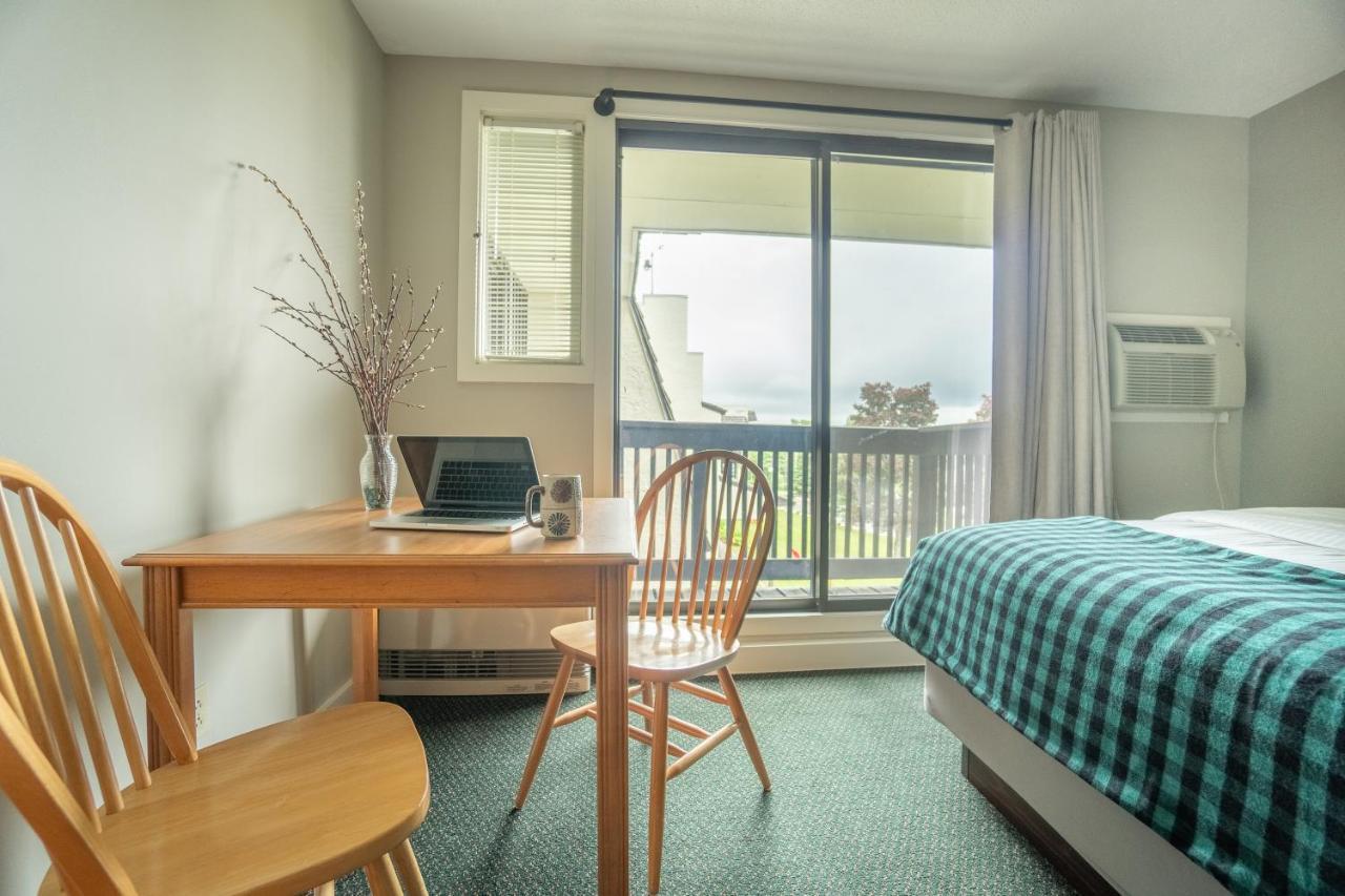 The Inn At Bolton Valley エクステリア 写真
